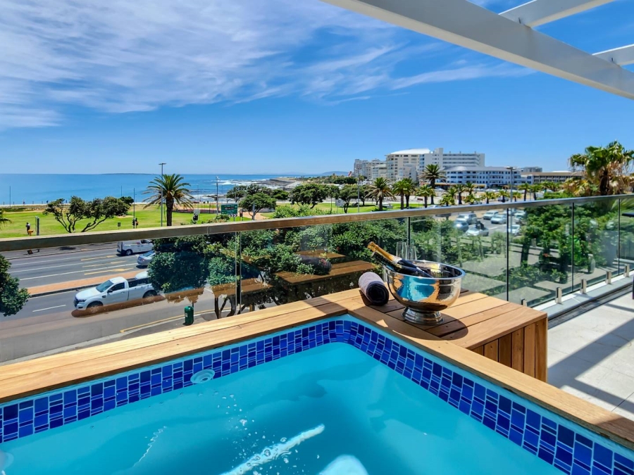 2 Bedroom Property for Sale in Three Anchor Bay Western Cape